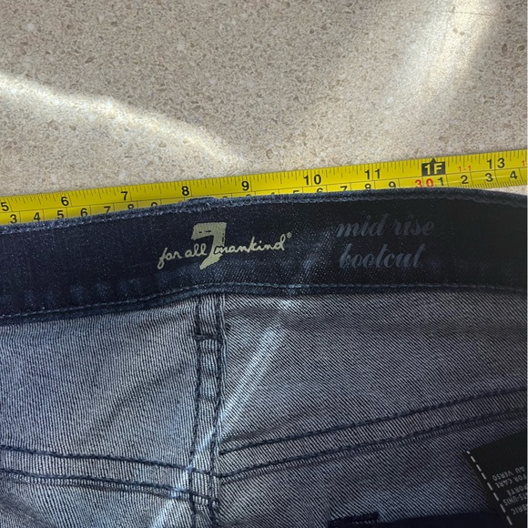 - 7 For All Mankind size 31 mid rise boot cut jeans dark denim - Picture 4 of 7